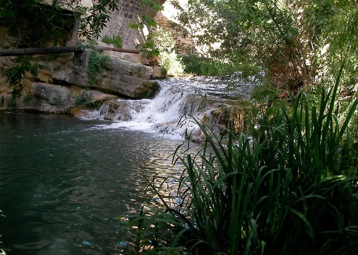 Le Vieux Moulin De Jouques