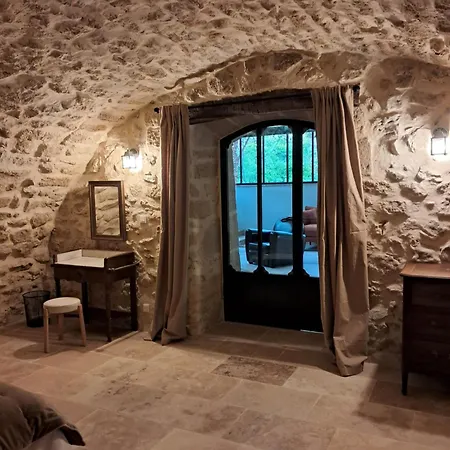 Le Vieux Moulin De Jouques Bed & Breakfast Exterior photo