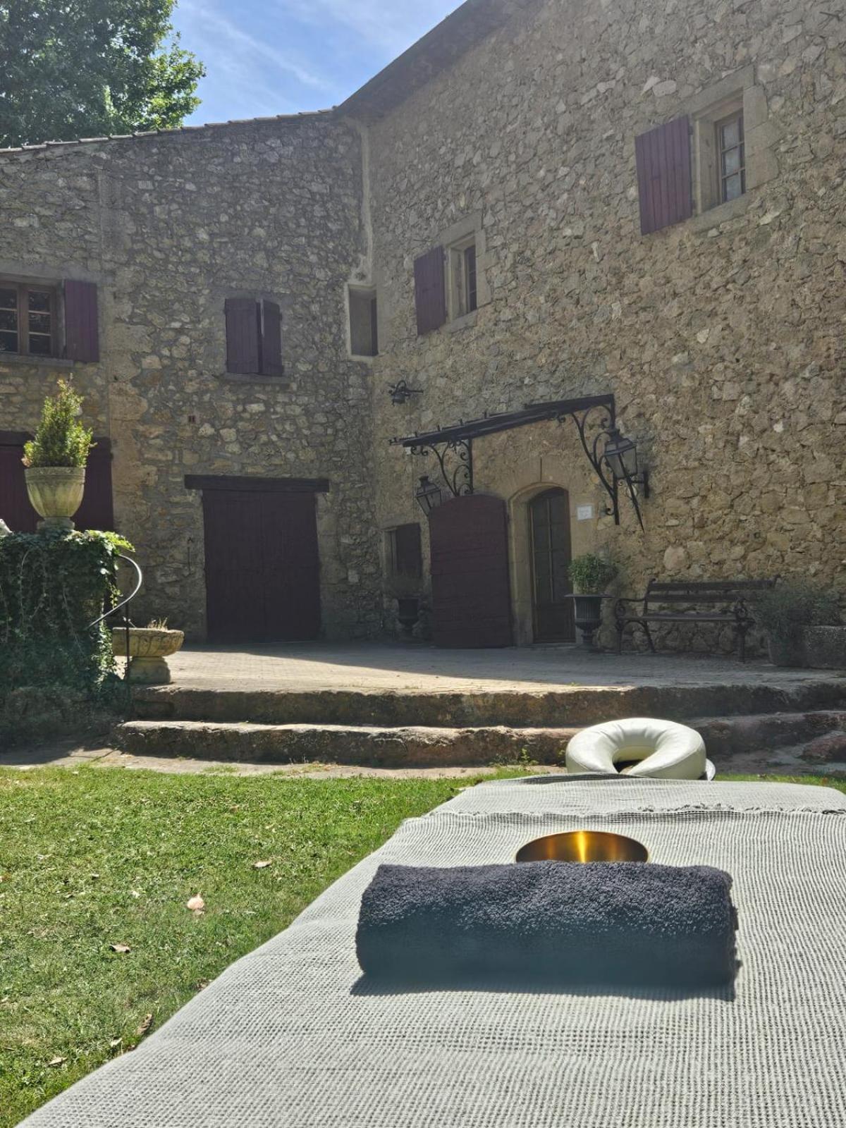 Le Vieux Moulin De Frühstückspension Jouques
